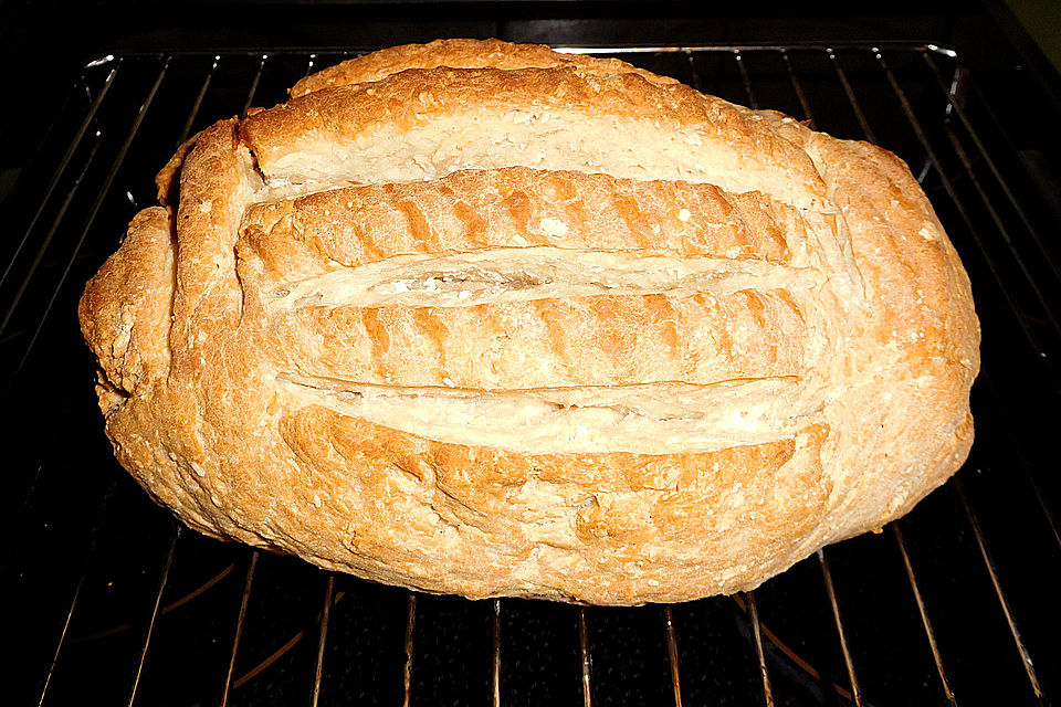 Freigeschobenes Weizenbrot