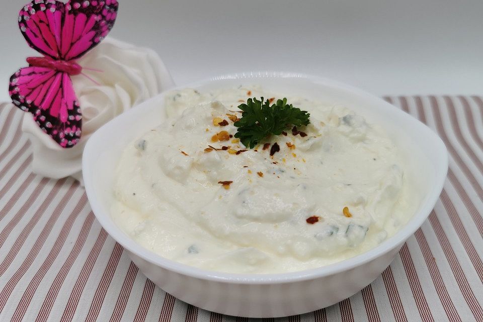 Joghurt-Feta-Dip