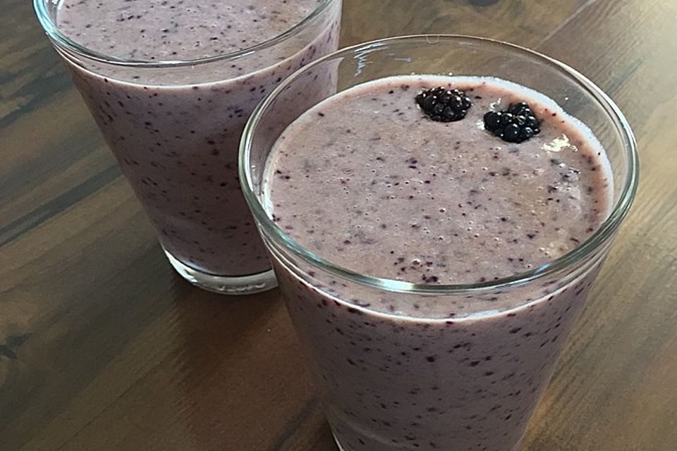 Banane-Heidelbeer Smoothie