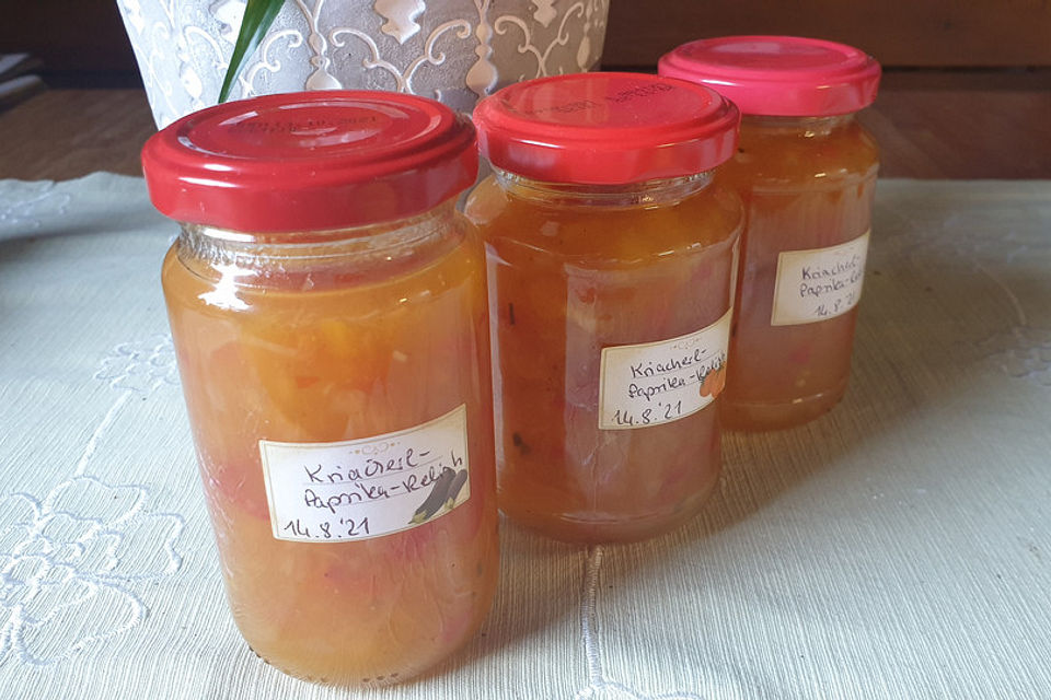 Kriacherl-Paprika-Relish