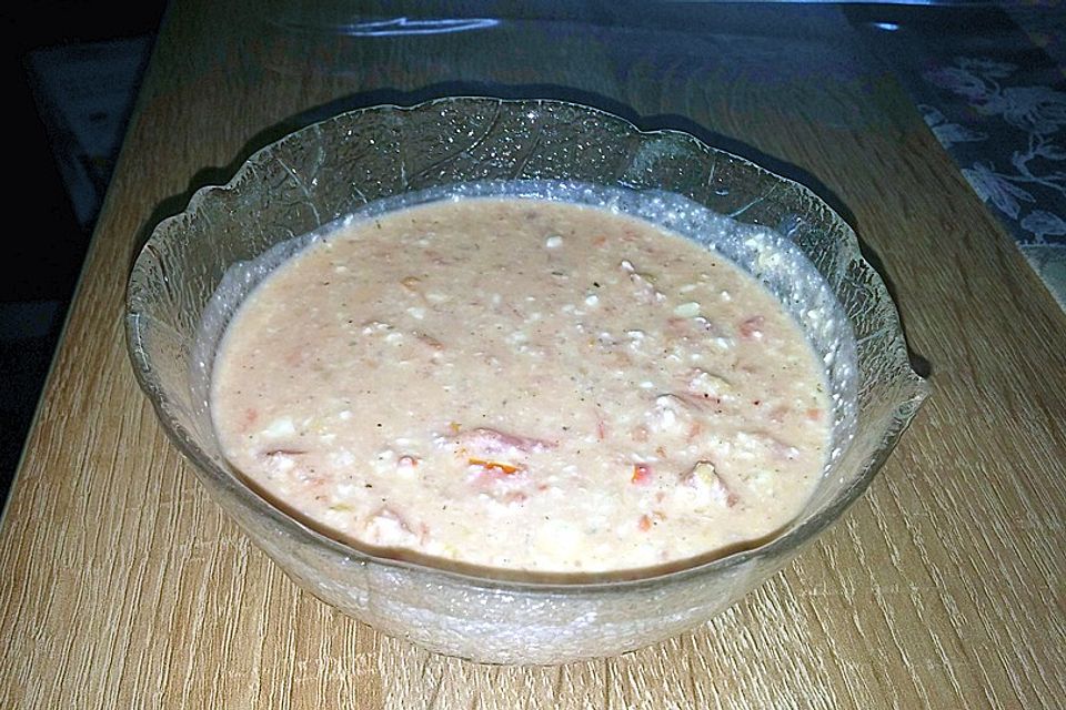 Frischkäse-Tomaten-Dip