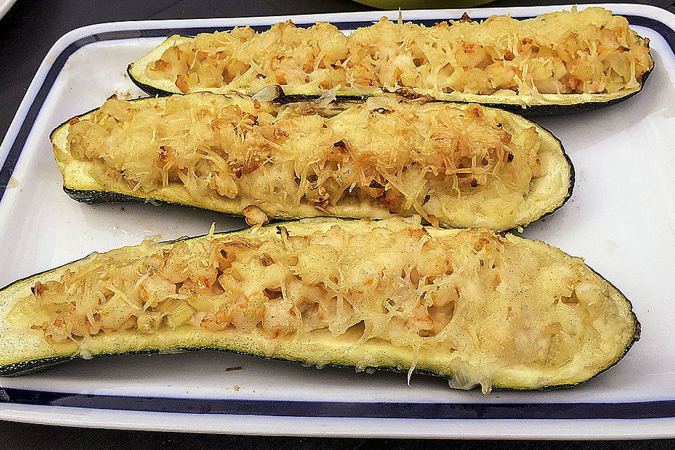 Gefüllte Zucchini mit Garnelen