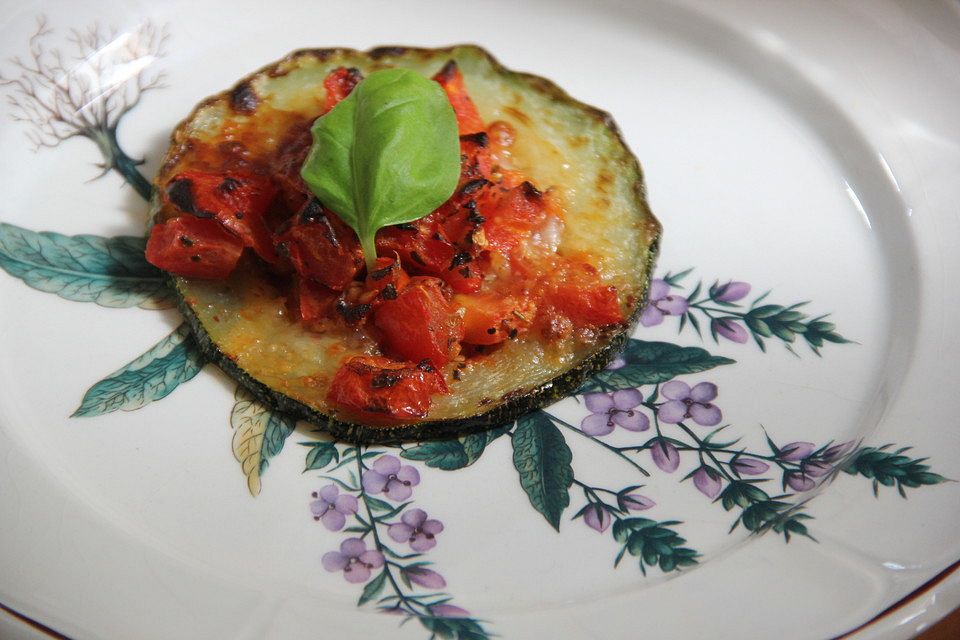 Zucchini-Pizzette alla Margherita