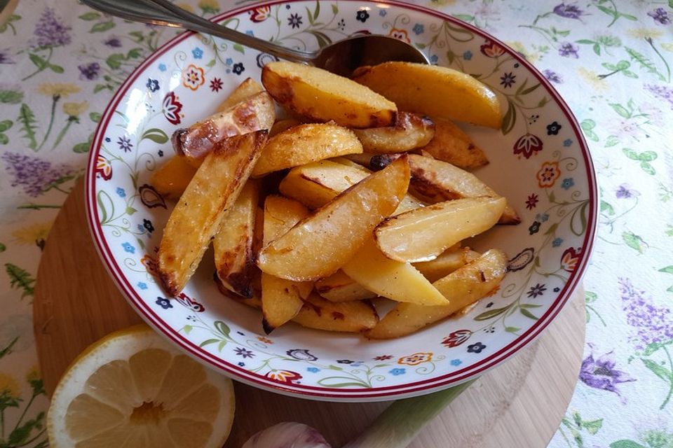 Zitronenkartoffeln aus dem Backofen