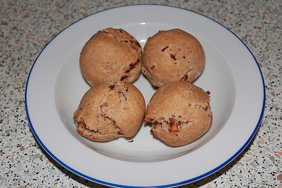 Vegane Zwiebelbrötchen mit Hafermilch