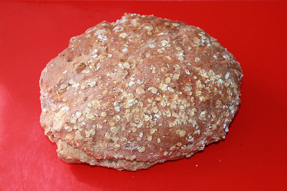 Roggen-Haferflocken-Brot