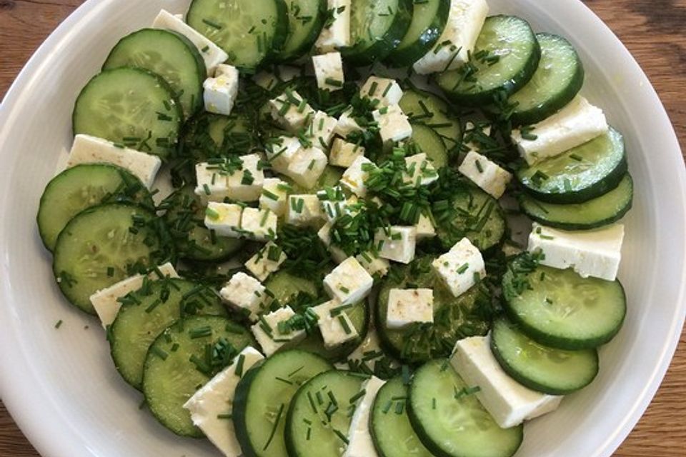 Gurken-Feta-Carpaccio