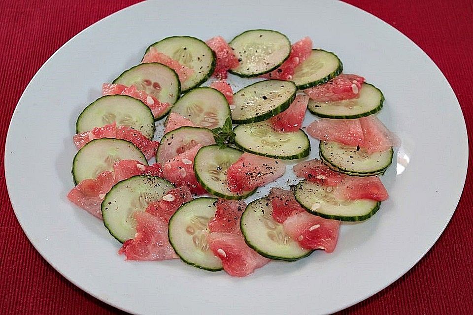 Gurke-Wassermelone-Carpaccio