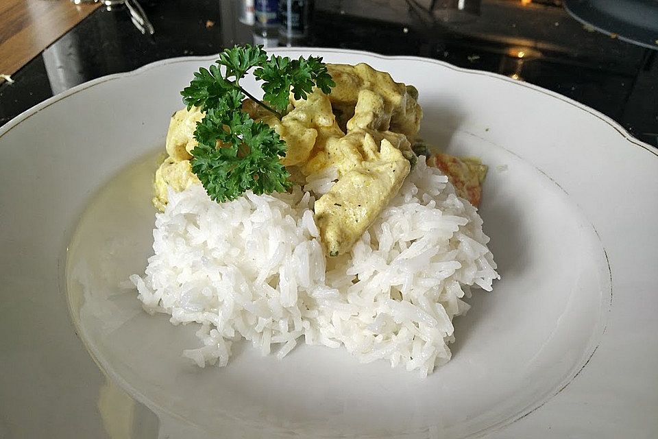 Curry-Hühnchen mit Reis