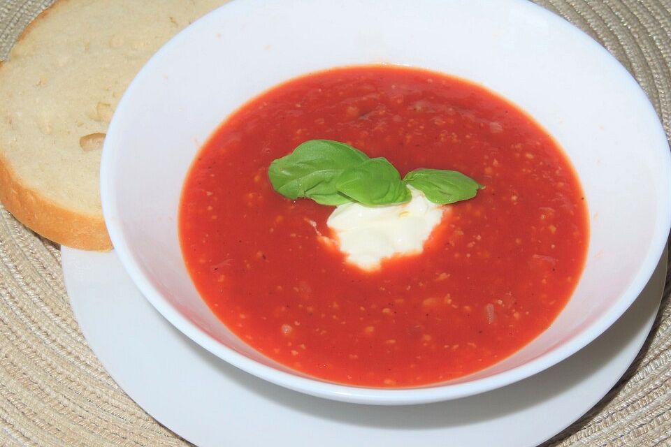 Käse-Tomaten-Suppe