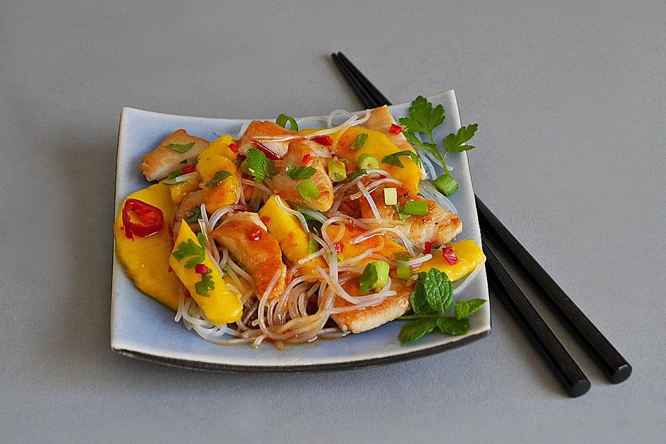 Mango-Hähnchen-Salat