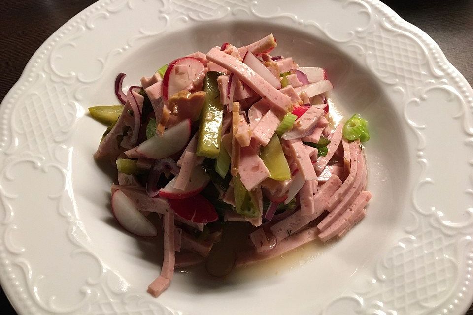 Schneller Leberkäsesalat