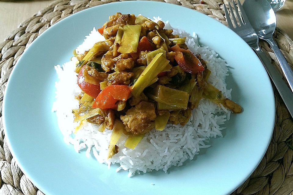 Veganes Soja-Curry