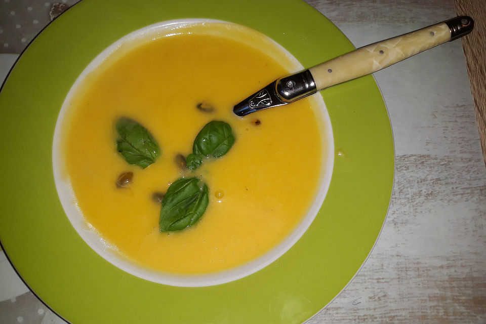 Kürbis-Ingwer-Suppe