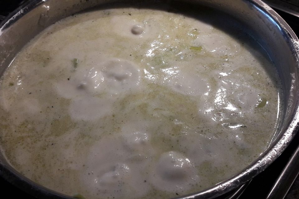 Hack-Käse-Porree-Suppe