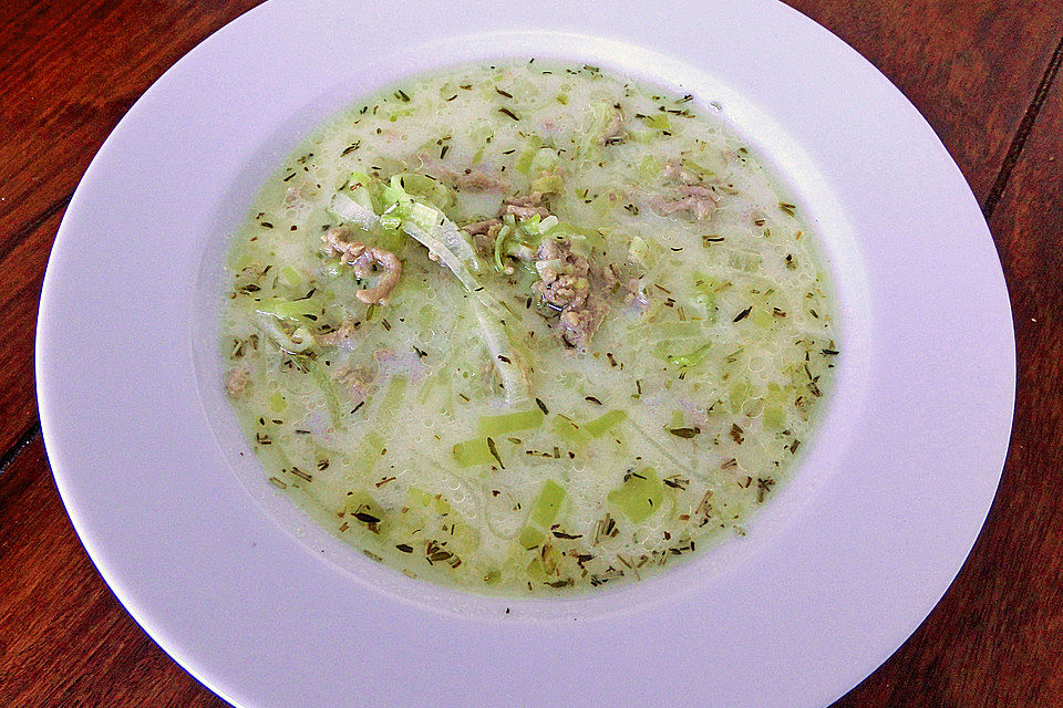 Hack-Käse-Porree-Suppe