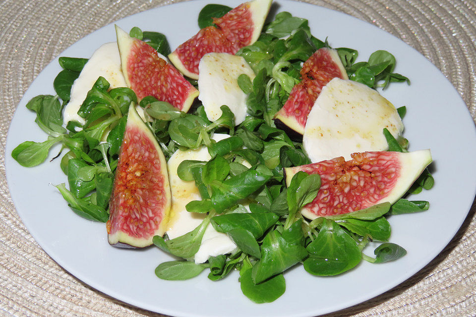 Feldsalat mit Feigen