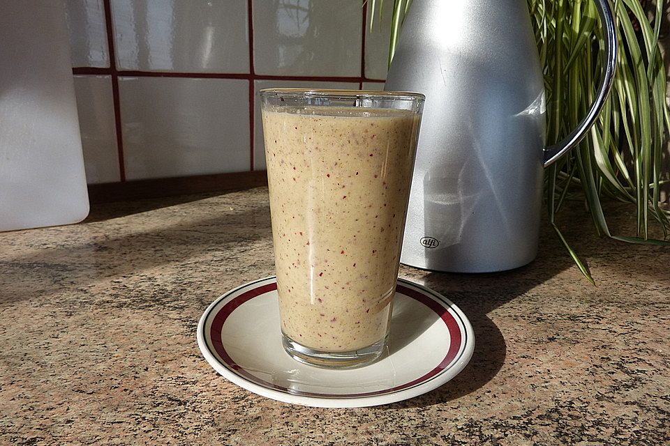 Krümeltigers Nektarine-Trauben-Smoothie