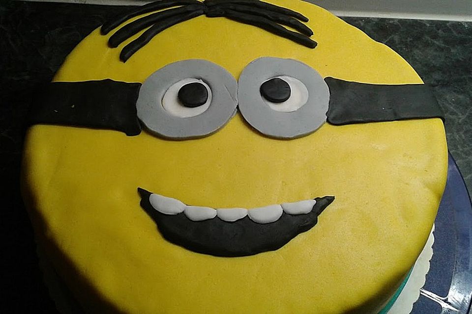 Minion Torte