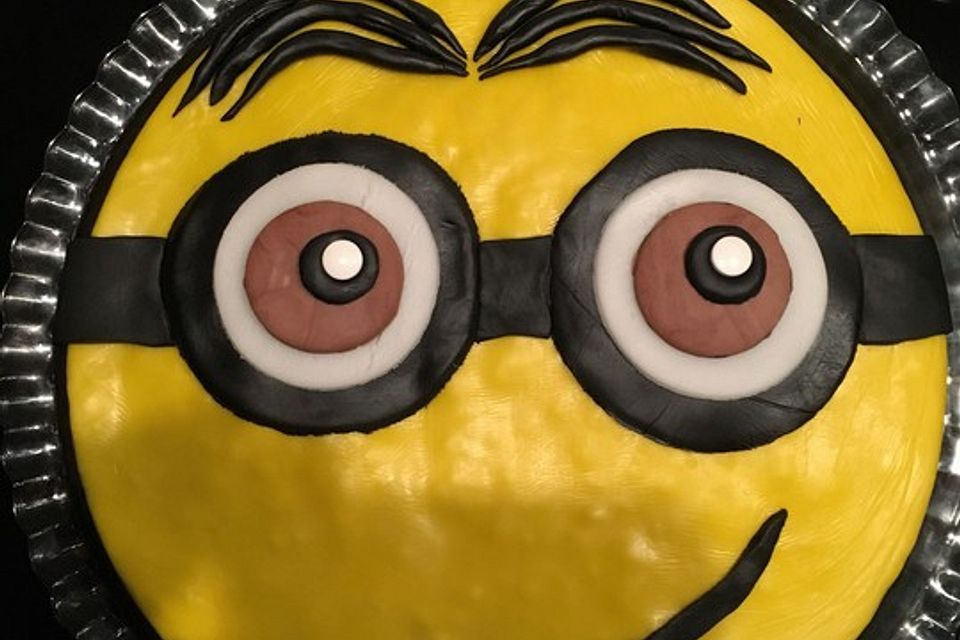 Minion Torte