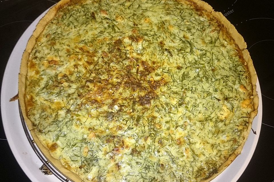 Gurken-Quiche mit Schafskäse