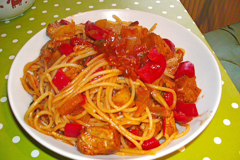 Pasta mit Thunfisch