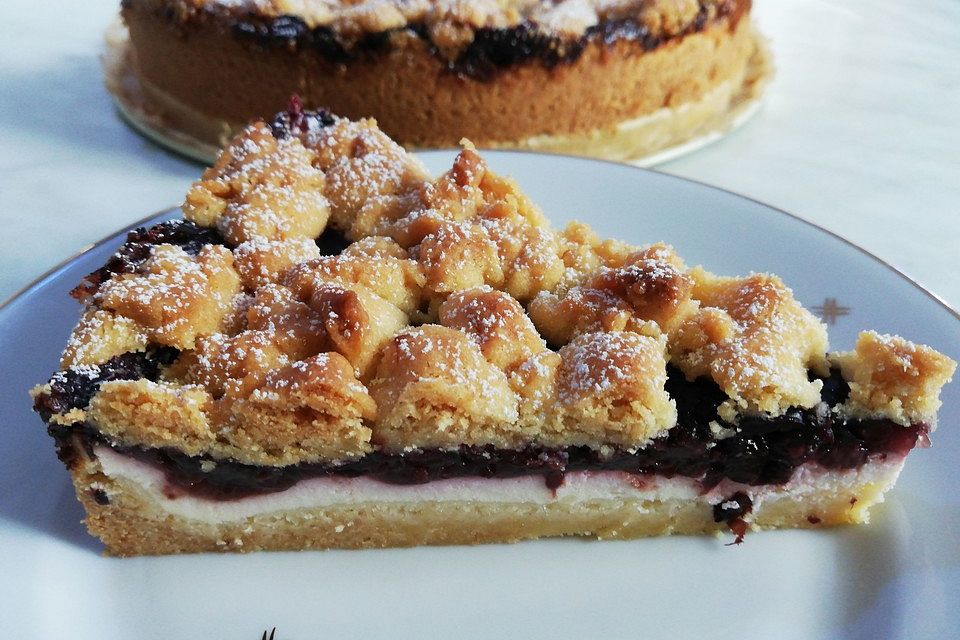 Aronia-Streuselkuchen