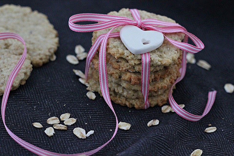 Bananen-Haferflocken-Nuss-Cookies