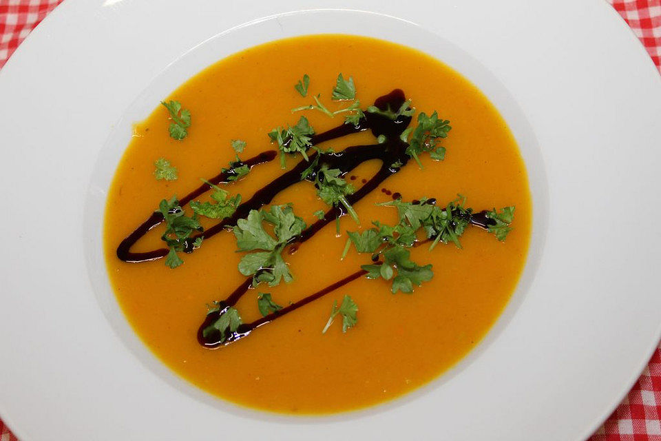 Kürbis-Ingwer-Suppe