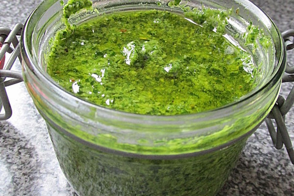 Bärlauchpesto