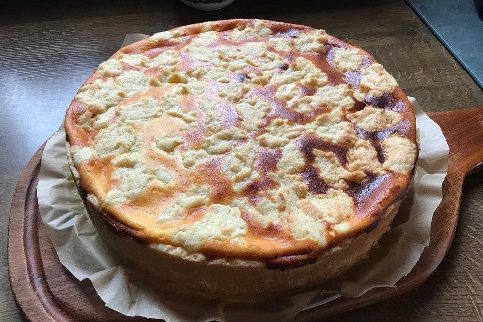 Pfirsich - Quark - Streuseltorte