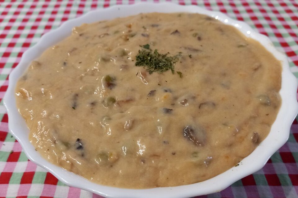 Käsesahnesoße mit Champignons