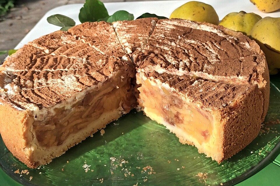 Quitten-Weintorte