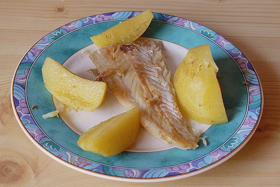 Kräuterfisch mit Zitronenkartoffeln