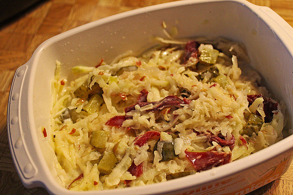 Leckerer kalorienarmer Sauerkraut - Salat