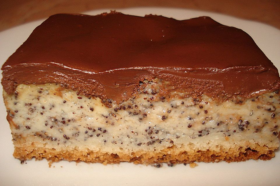 Mausis Mohnkuchen mit Schokoguß