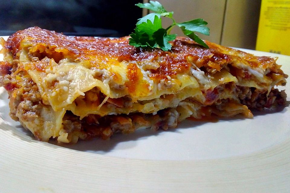 Bolognese-Lasagne mit Rotwein