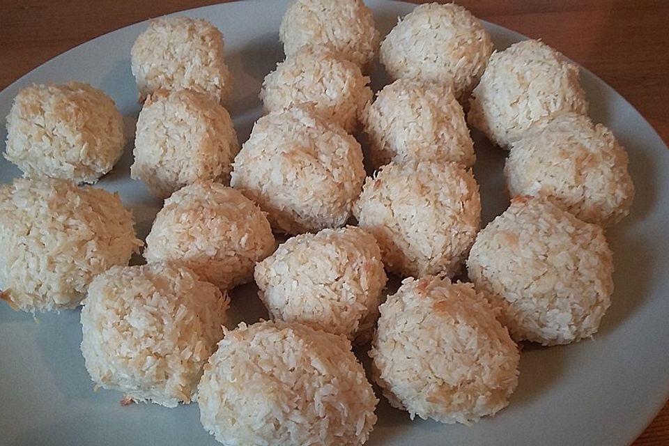 Weihnachtliche vegane Raffaello