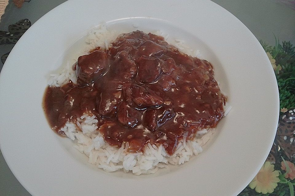 Lammgulasch mit Aceto Balsamico