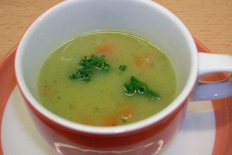 Kartoffel - Lauchcremesuppe mit Karotteneinlage