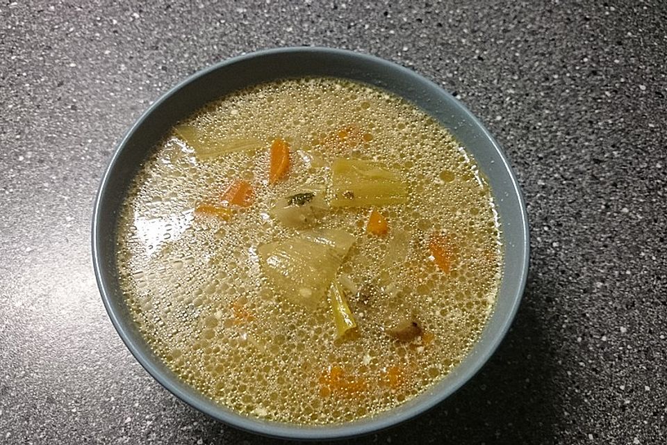 Steinpilzsuppe mit Reis