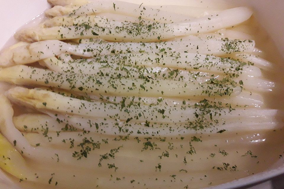 Spargel im eigenen Saft