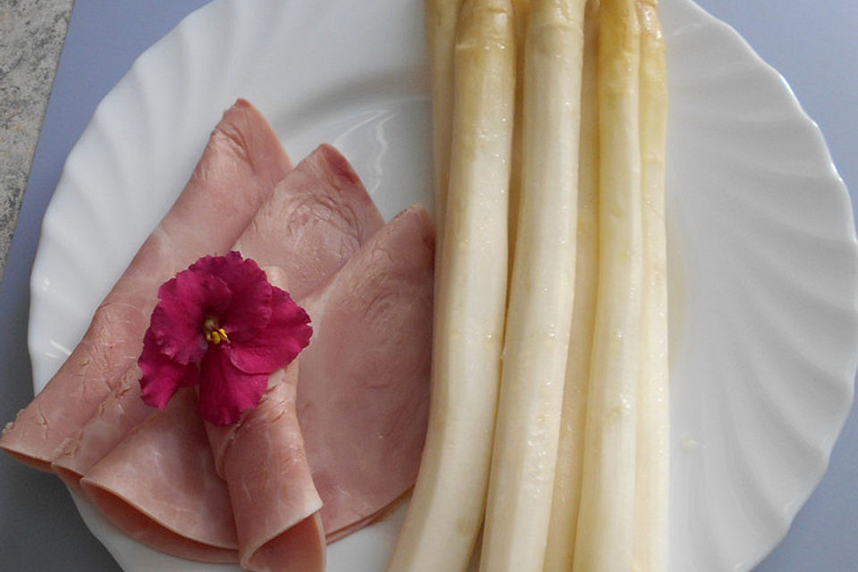 Spargel im eigenen Saft