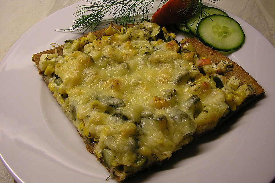 Pizza auf Vollkornteig