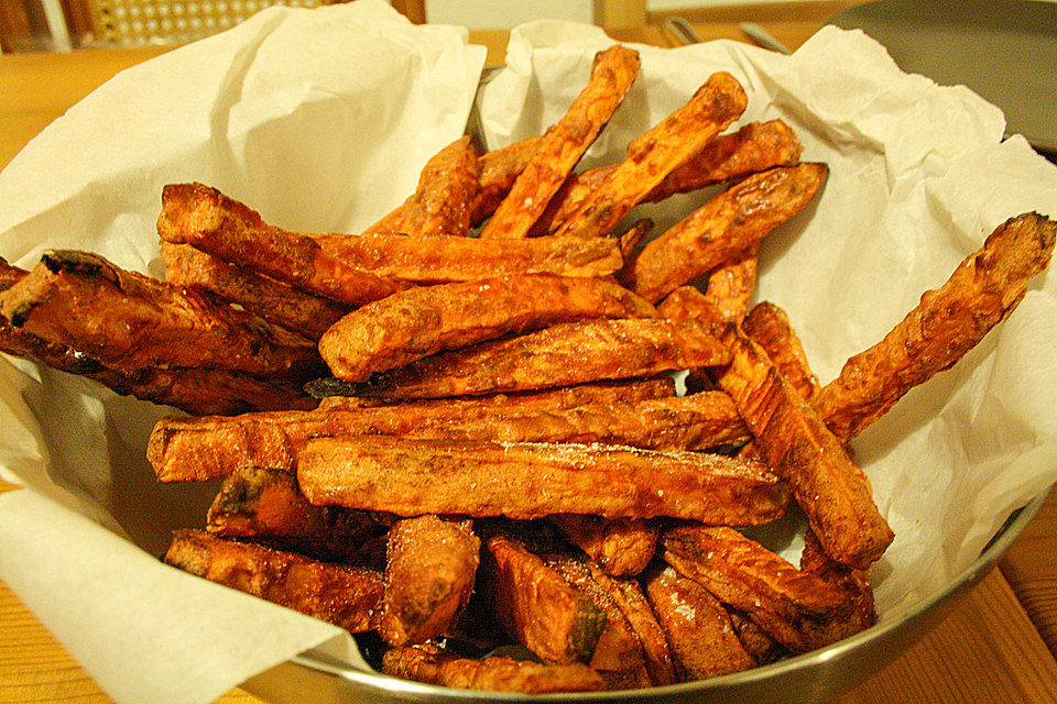 Knusprige Süßkartoffel-Pommes Frites