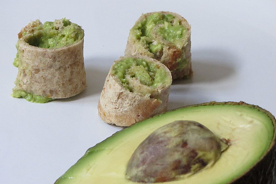 Avocado-Tramezziniröllchen