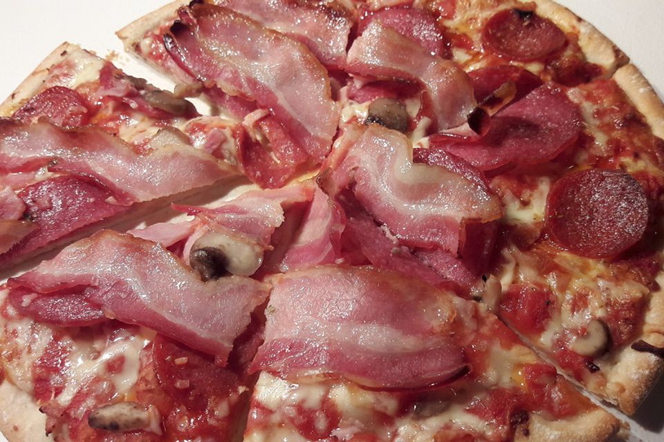 BBQ-Bacon-Pizza-Streifen