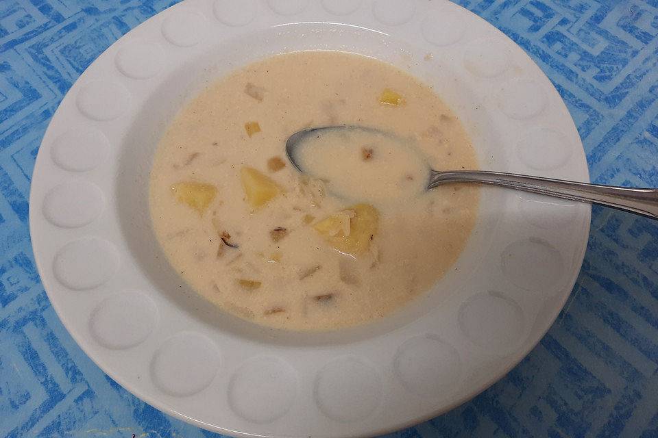 Italienische weiße Reissuppe