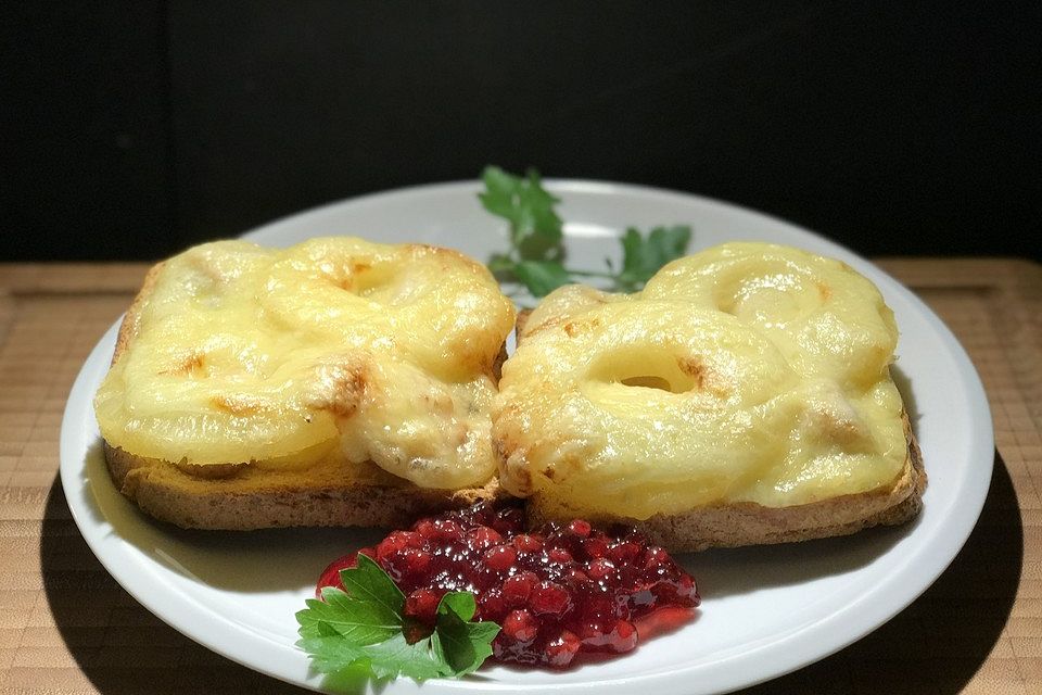 Toast Hawaii mit Hähnchen