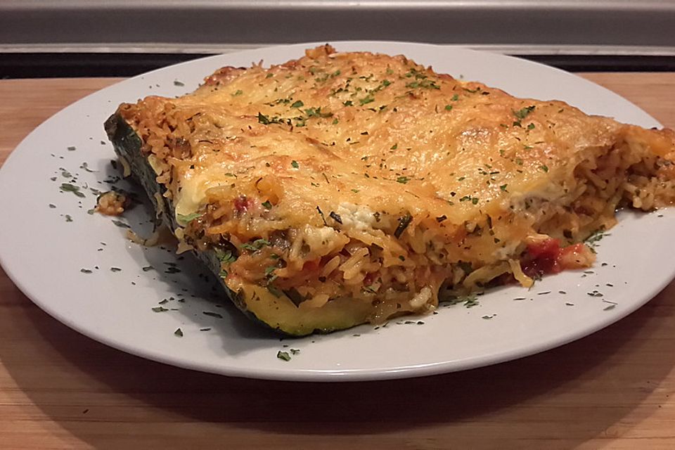 Überbackene Zucchini mit Reis